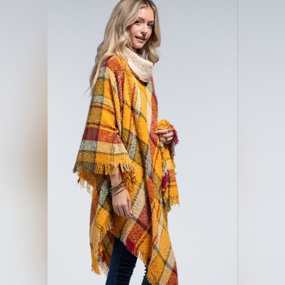 Poncho ﻿Gorgeous Extra Long Plaid w Knit Turtle Neck & Bottom Fringe - Picture 4 of 6
